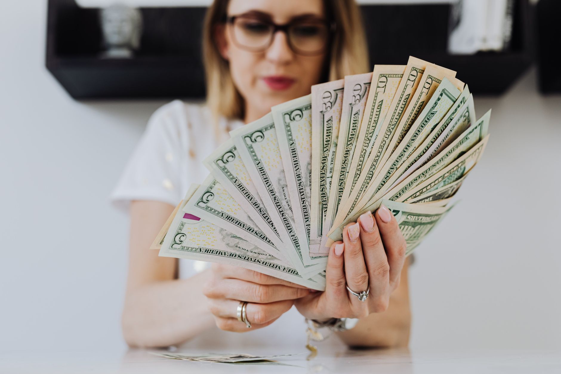 Naudas horoskops — kurai zīmei ies finansiāli vislabāk